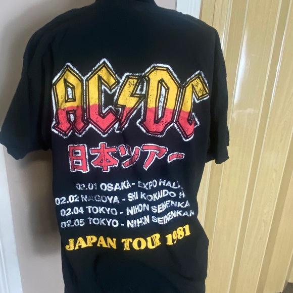 AC/DC Japan Tour Cotton crew neck t-shirt - Picture 4 of 8